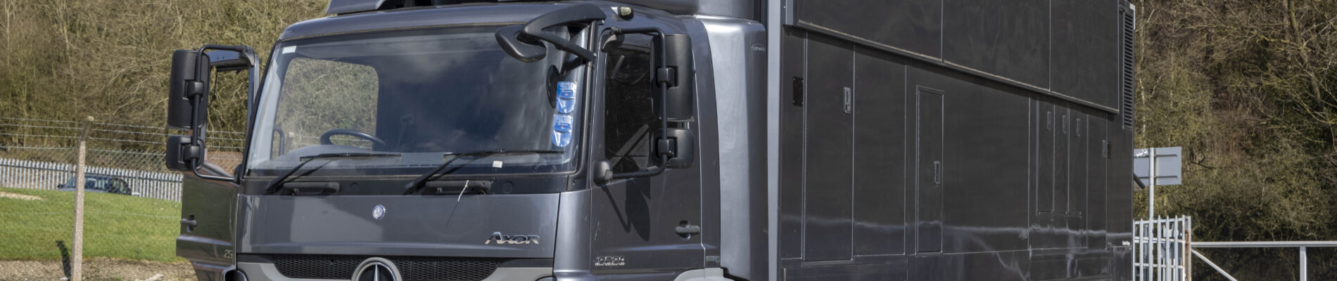 Mercedes Axor 2529 Double Expanding Truck