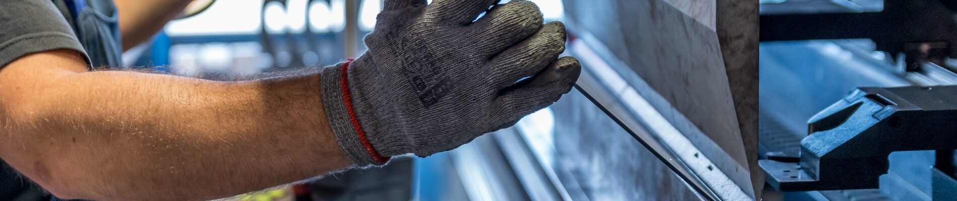 Financial Reporting and Balance Sheet Valuation for Manufacturing Company