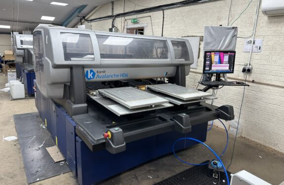 Kornit Avalanche Printer