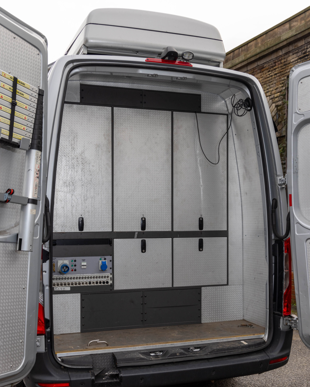 Merc Sat Uplift Van 1