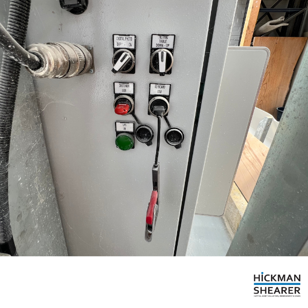 Digitale 5 cutting and milling machine