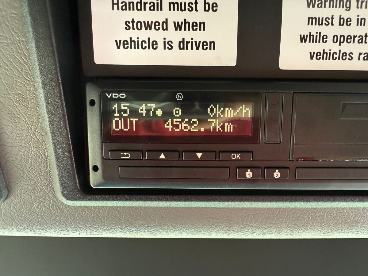 4da38229-56e0-41f8-8ddf-097c027e68bc